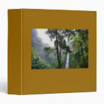 Avery Signature 1.5" Binder  Create eye-catching A