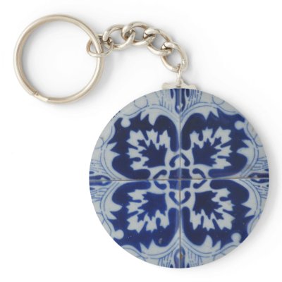 Azulejo tile keychain by ribizlifozelek