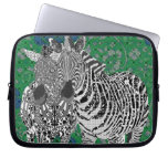 B&W Zeb & Zenya Green Computer Sleeve