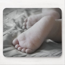 Baby Feet Mouse Pad