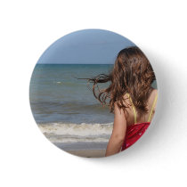 Back view of toddler at a Florida beach