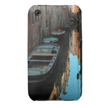 Barcos en los edificios de Venecia Italia del agua Case-Mate iPhone 3 Funda