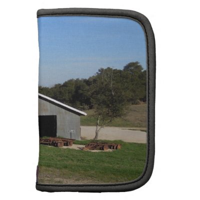 Barn Behind York Mountain Tasting Room Folio Planner by cawinecountry