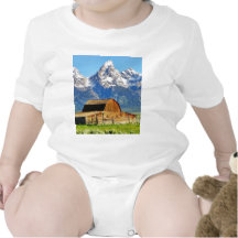 Barns Grand Tetons Mountains T Shirt