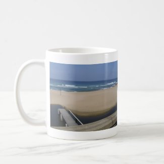 Beach bridge mug