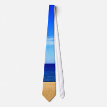 Beach ocean and sky tie