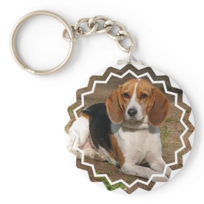 Beagle Hound Keychain by DogPoundGifts
