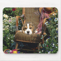 Beagle Mousepad Garden Chair by normagolden Beagle Mousepad Garden Chair