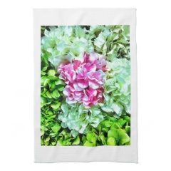 Beautiful Pink Cream Green Hydrangea Flowers Towel