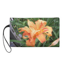 BEAUTIFULL ORANGE FLOWER WRISTLET PURSE
