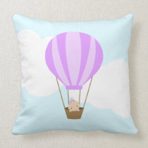 Bebé en el globo del aire caliente {lavanda} almohadas
