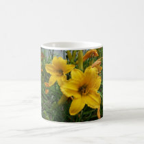 Bee in flower mugs