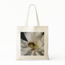 Bee on a Magnolia Centennial 3 bags