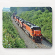 Bessemer and Lake Erie #910 leads a Southbound tra mousepads