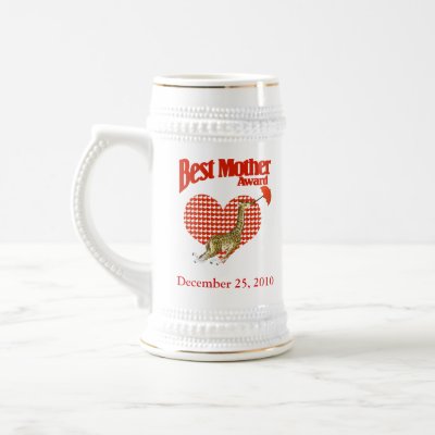 Best Mother Award Giraffe Stein with Hearts Mugs by samack