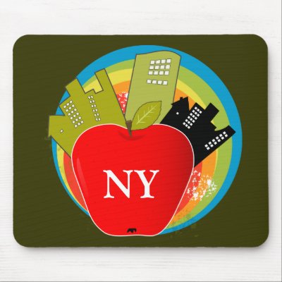 Big Apple - New York Mouse Pad by EveStock