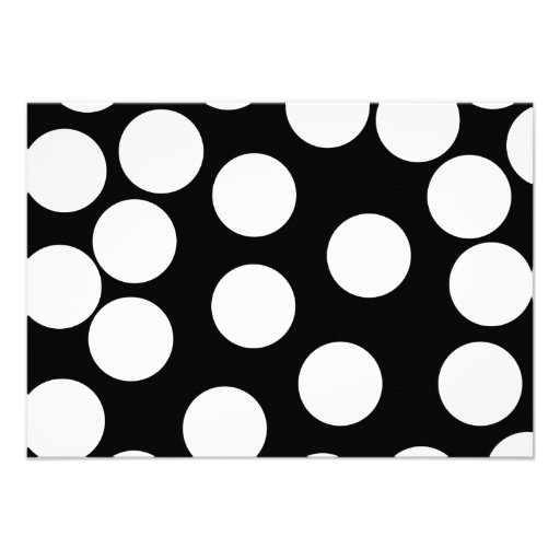 Big Dots in Black and White. Personalized Announcements