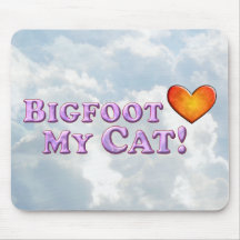 Bigfoot Loves My Cat - Basic Mouse Pad