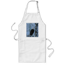 Bird / Bald Eagle in winter snow aprons