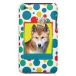 Birthday Cupcake - Dingo Barely There iPod Cases