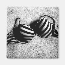 Black and White Bra magnet