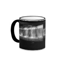 Black and White fountain mug