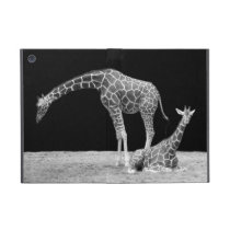Black and White Giraffes powis icase