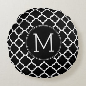 Black and White Quatrefoil Pattern Custom Monogram Round Pillow