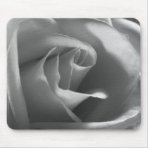Black-and-White-Rose mousepads