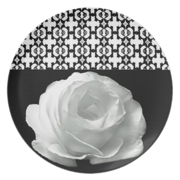 Black And White Rose Party Plate