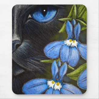 BLACK CAT BEHIND THE LOBELIA FLOWERS Mousepad mousepad