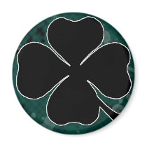 BLACK CLOVER MAGNET by HarvardYard BLACK CLOVER MAGNET