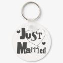 Black Text with Heart Just Married keychains