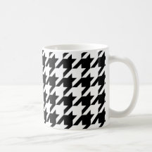 Black & White Houndstooth Pattern Mug