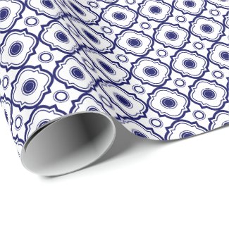 Blue And White Quatrefoil Pattern Wrapping Paper