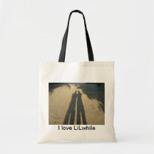 Bolso de mano en la fotografía 001 de LiLwhile Bolsas