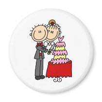 Bride And Groom By The Wedding Cake Magnet