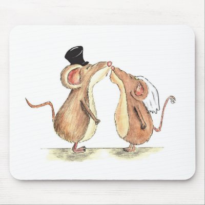 Bride and Groom - Kissing Mice - Gift for Wedding Mousepad