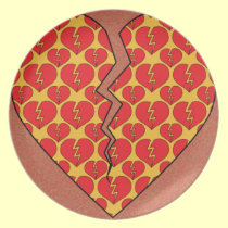 BROKEN HEART plates
