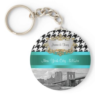 Brooklyn Bridge Blk Wht Houndstooth 2 Key Chain