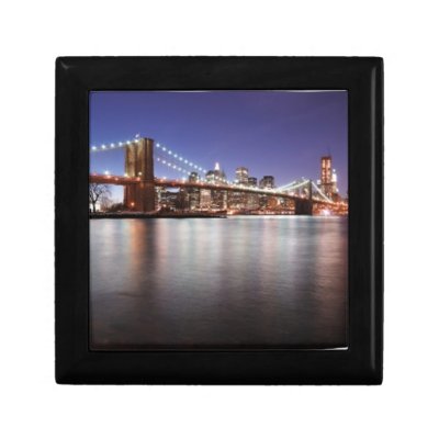 Brooklyn Bridge Gift Box
