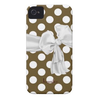 Brown and White Polka Dot iPhone 4 Case