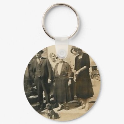 brown dog and family keychain by amazingvintage