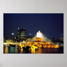 Buckingham Fountain illuminated, Chicago Print