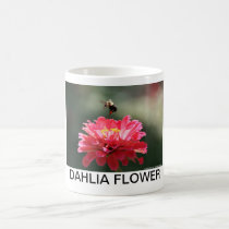BUMBLE BEE COLLECTING POLLEN mugs