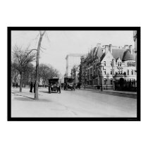 Buses on Fifth Avenue, New York City 1913 posters