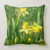 Buttercup Yellow Daffodils throwpillow