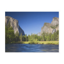 CA, Yosemite NP, Valley view with El Capitan,