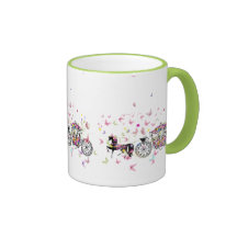 Caballo del boda y flores y mariposas del carro taza de café