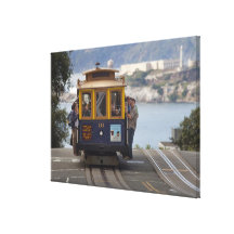 Cable car chugs up Hyde Street in San Gallery Wrap Canvas